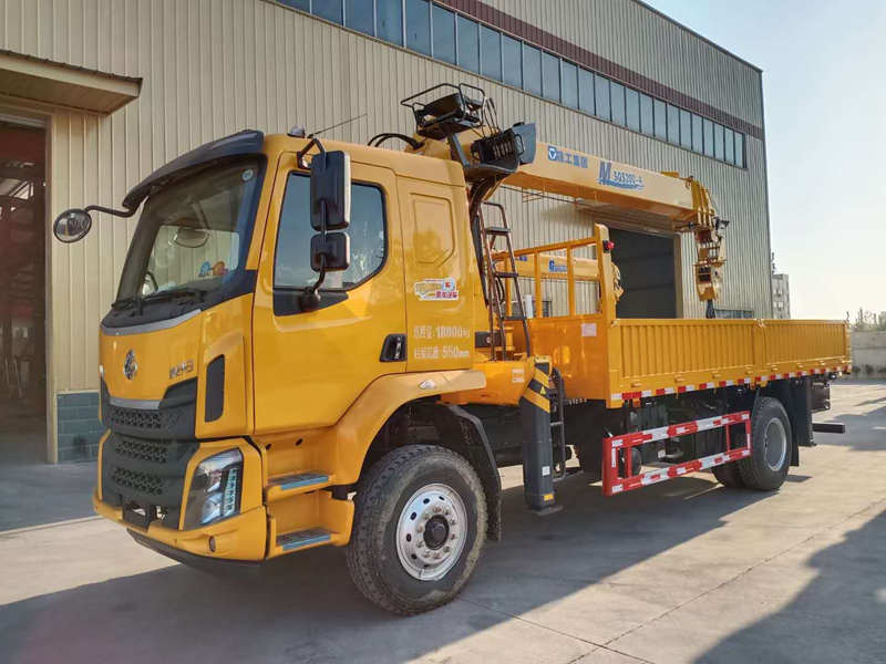 柳汽隨車吊（國六）